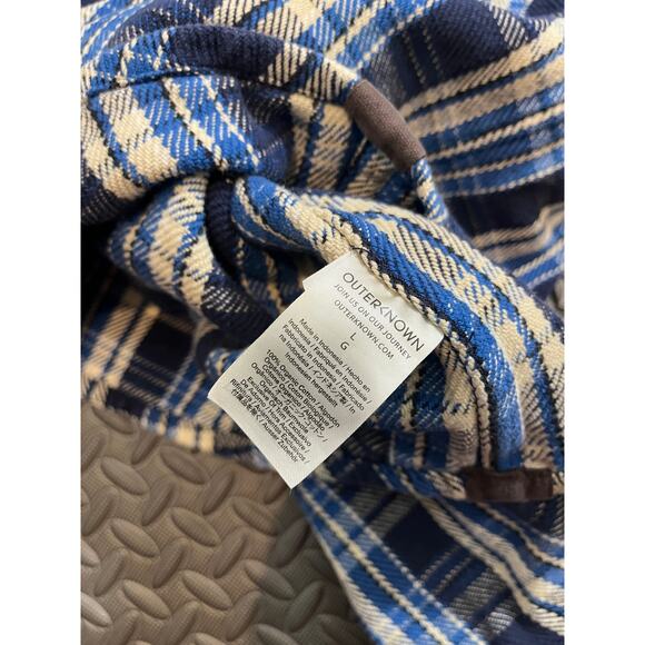 Outerknown Blue and White Plaid Casual Button Down Shirt - Picture 5 of 9
